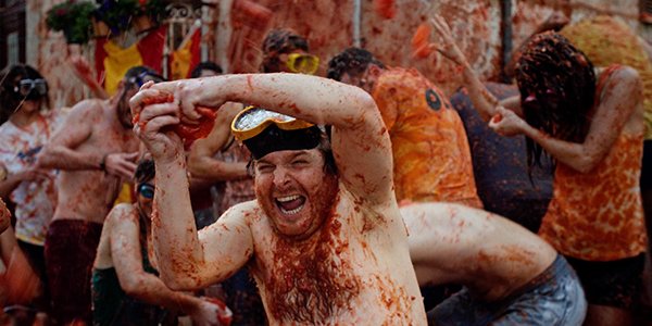 Winbank "La Tomatina" - DoP Pierre Mouarkech
